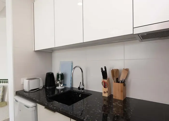 Altamira 38 - One Bed Апартаменты