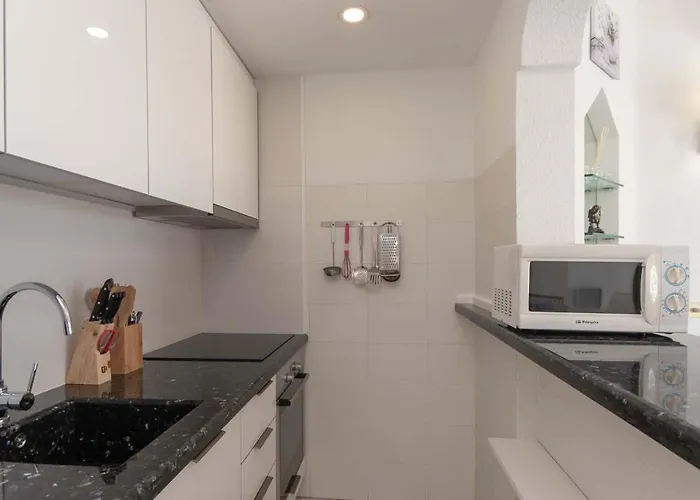 Апартаменты Altamira 38 - One Bed