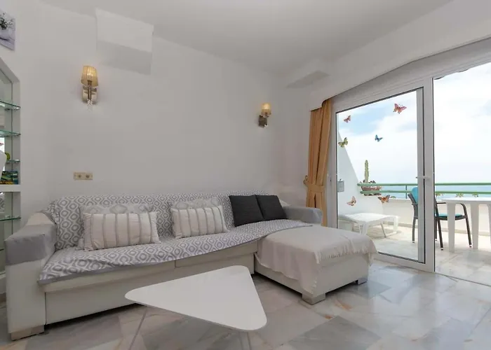 Апартаменты Altamira 38 - One Bed *