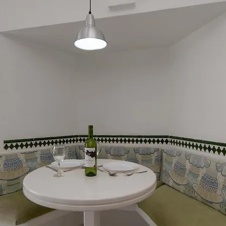 Altamira 38 - One Bed *